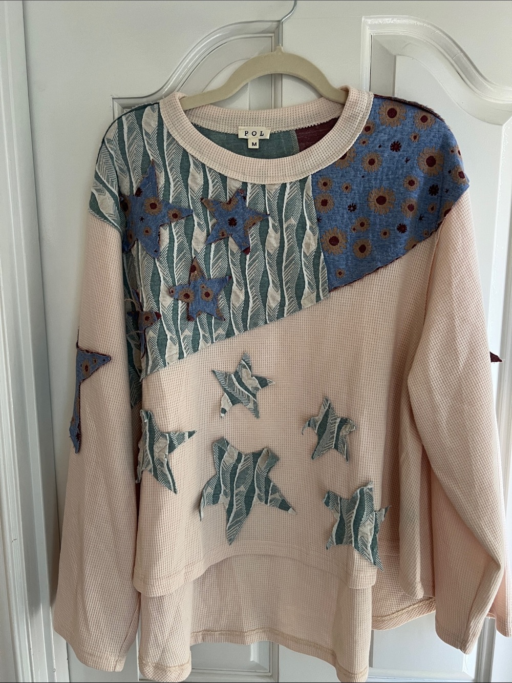 POL Colorful Waffle Knit Pullover with Blue Floral & Teal Star Appliqués